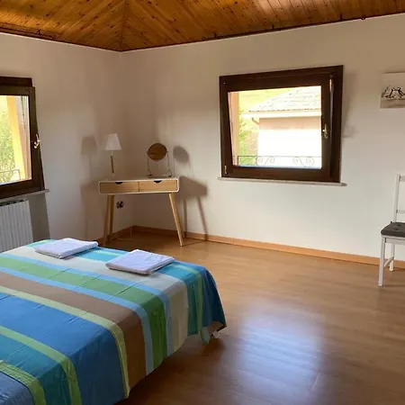 Attico Panoramico Tra E Mare Con Giardino Deluxe 아파트 *